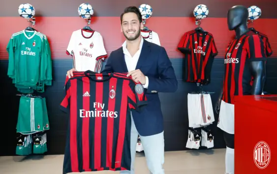 Hakan Calhanoglu