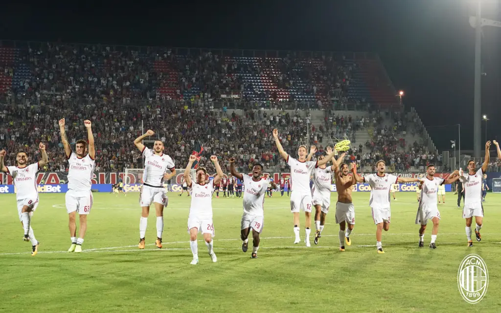 Crotone vs AC Milan celebration