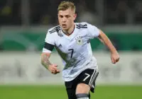 Report: German star waits for AC Milan