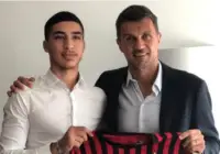OFFICIAL – AC Milan sign Lyon defender