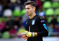 Two goalkeepers to replace Donnarumma